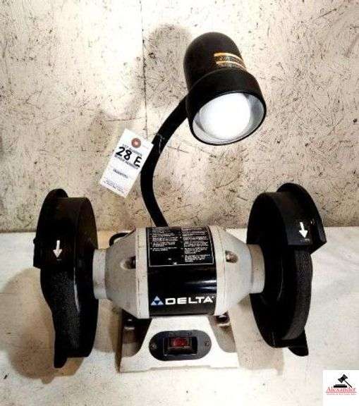 TABLE TOP DELTA GRINDER DUAL WHEEL - RUNS - (SHOP) image