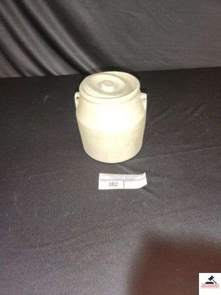 STONEWARE CROCK W/ LID AND TWO HANDLES - 6" BASE - 6 1/4" TALL - (LR) image