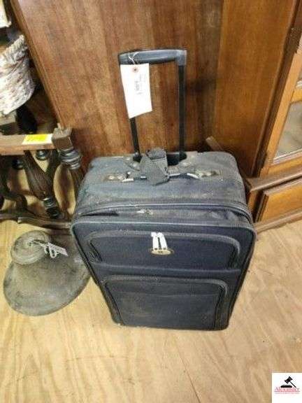 SUITCASE - DUFFEL BAG - LEATHER PURSE (UPSTAIRS) image