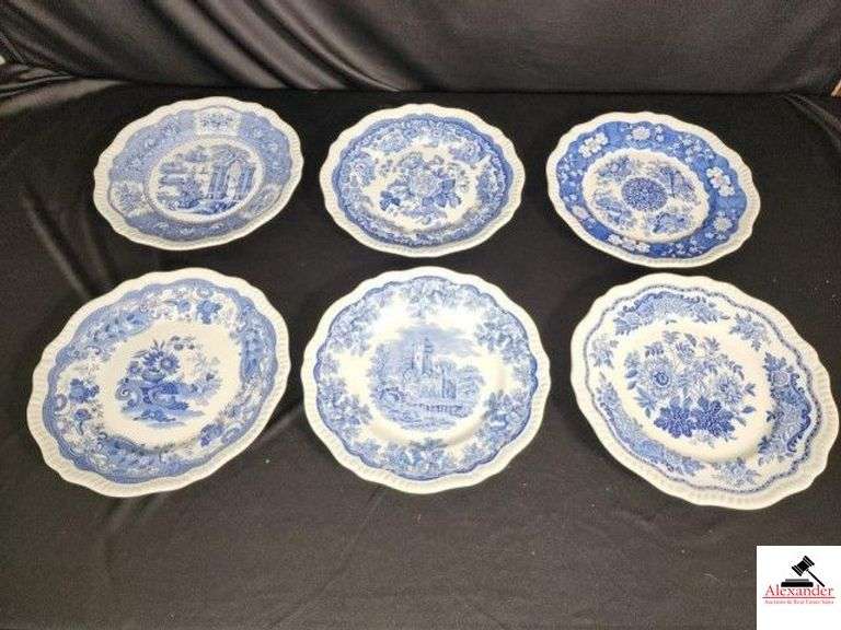 (6) 10" VICTORIAN PLATES - THE SPODE BLUE ROOM COLLECTION (REGENCY SERIES): "TROPHIES" FIRST INTRODUCED CIRCA 1825, "JASMINE" FIRST INTRODUCED CIRCA 1825, "MAY" FIRST INTRODUCED CIRCA 1826, "BRITISH FLOWERS" FIRST INTRODUCED CIRCA 1828, "PAGODA" FIRST INTRODUCED CIRCA 1840, "RUINS" FIRST INTRODUCED CIRCA 1848 - BOX - (BACK BEDROOM) image
