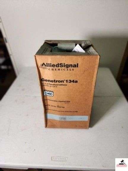 ALLIEDSIGNAL GENETRON 134A LIQUEFIED GAS 30LBS - 1,1,1,2-TETRAFLUOROETHANE GAS NO. 811-97-2 (GARAGE) image