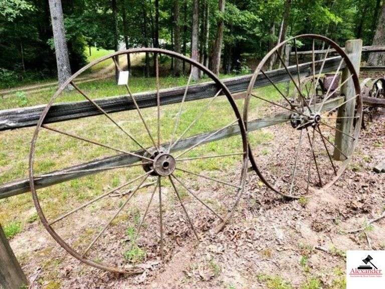 (2) STEEL RAKE OR WAGON WHEELS DOUBLE SPOKE - WELDED TOGETHER - (OUTSIDE) image