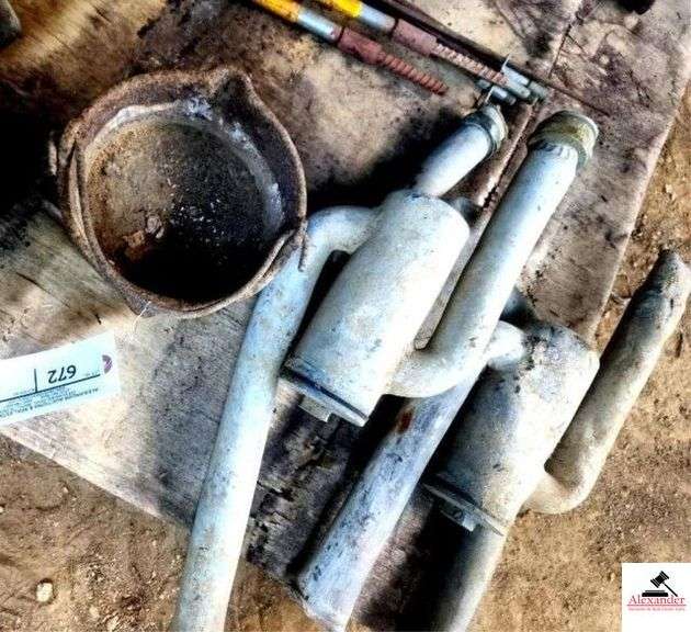 VINTAGE LEAD SMELTING POT (3) PCS OF LEAD PIPE JUNCTIONS FOR MELTING (IMP SHED) image