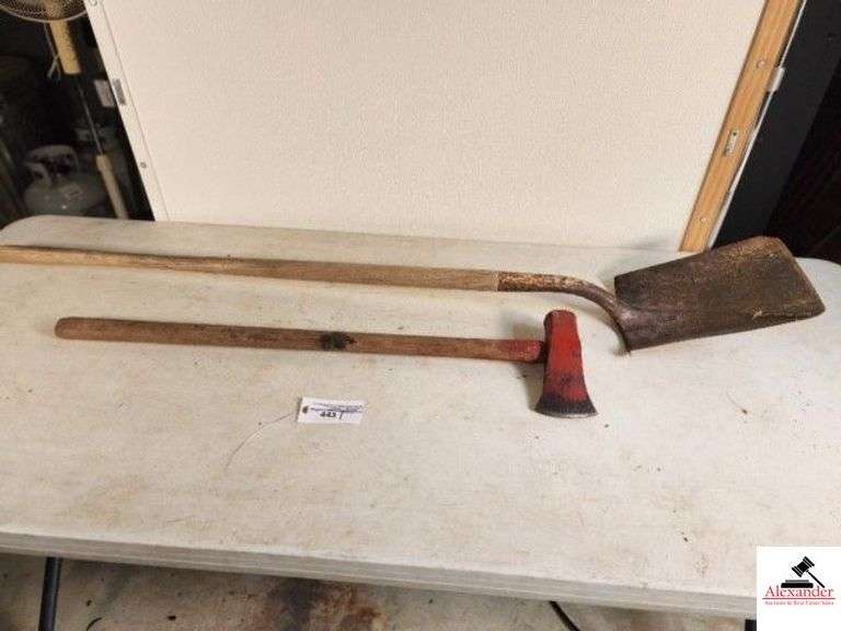 SPLITTING MALLET PAINTED RED - FLAT SHOVEL - (SHED) image