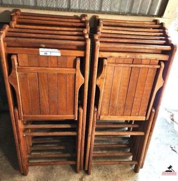 (14) WOOD FOLDING CHAIRS - (DETATCHED GARAGE) image