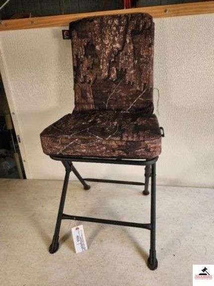 CAMMO HUNTING CHAIR CAMMO CUSHION - SWIVEL BLIND CHAIR - BACK FOLDS DOWN - 300LB CAPACITY - (SHED) image