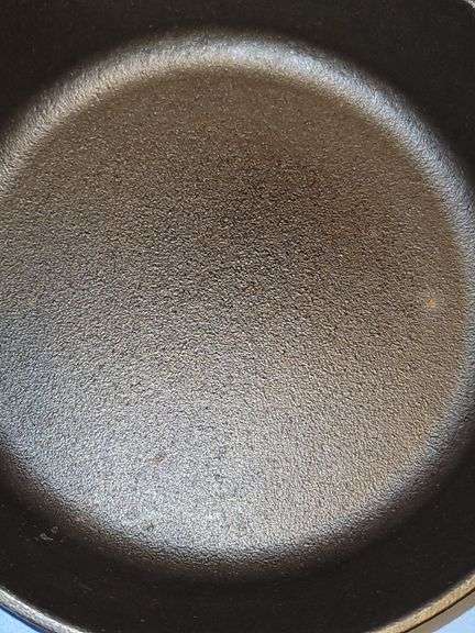 Lodge #5 cast iron skillet, seasoned and ready to go