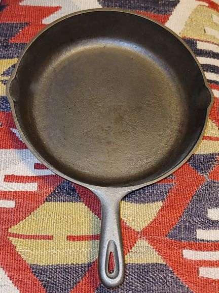 Birmingham Stove & Range (BSR) Century Series 10 1/4 IN #8-B (7) cast iron skillet, seasoned image