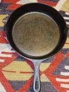 Unmarked cast iron Wagner #8 skillet, 10",  seasoned