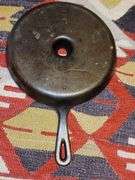 Cast iron #8 corn bread skillet, 8 pieces, MM H