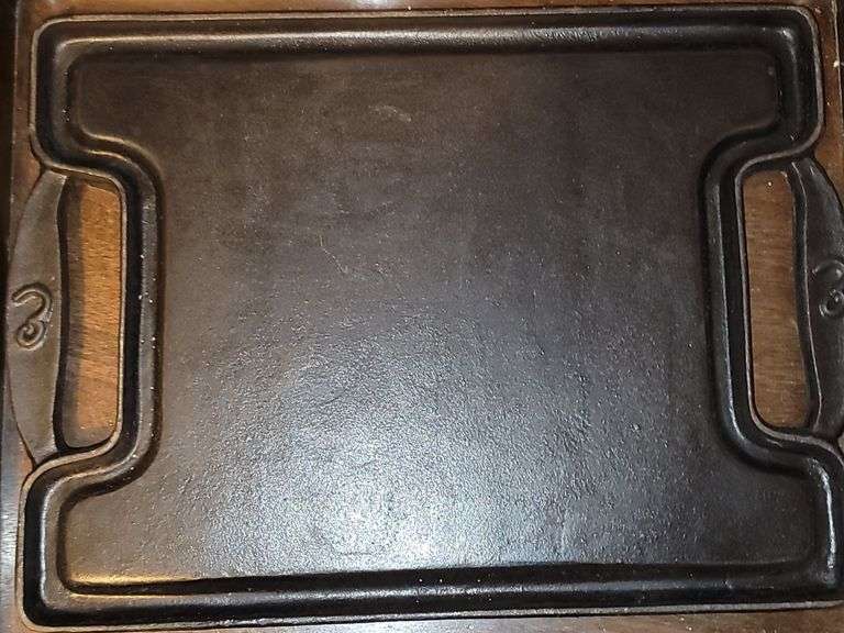 Cast iron Emeril griddle, double sided (ridged and flat).