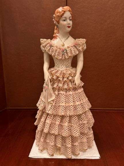 Antique Heirlooms of Tomorrow porcelain lady figurine with very detailed lace gown…..14-1/2” tall