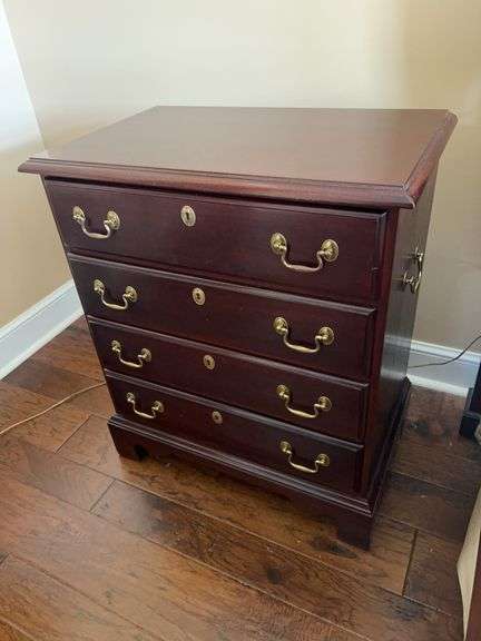 Hickory White Mahogany Nightstand image