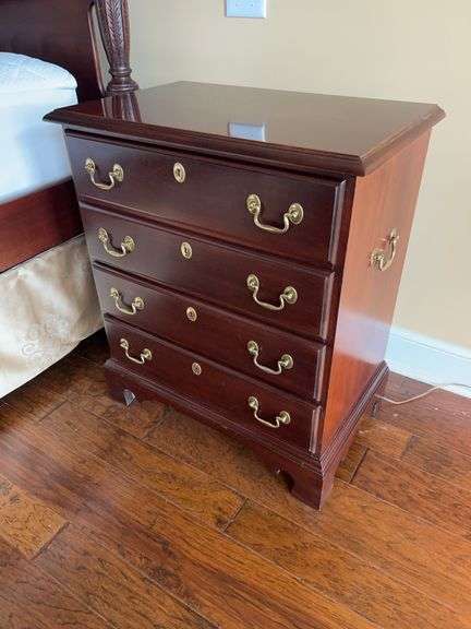 Hickory White Mahogany Nightstand image