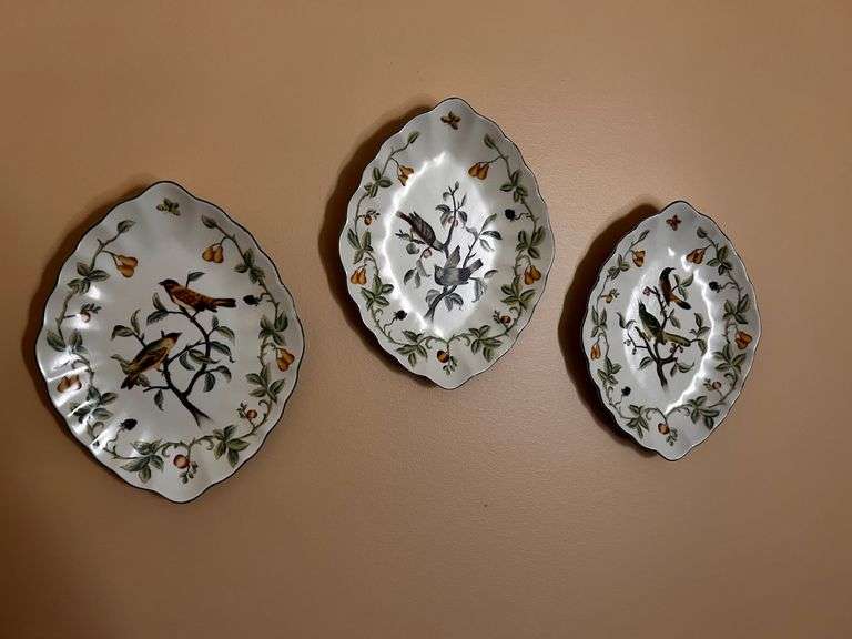 Andrea Sadek Bird Plates image