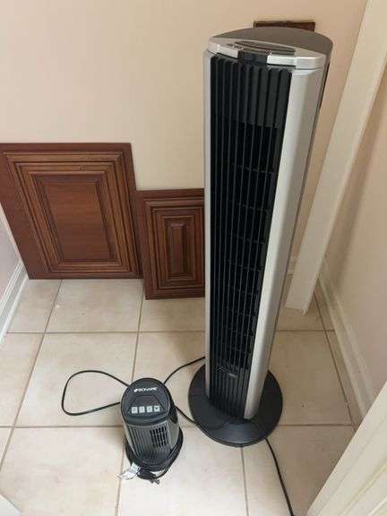 Large and Small Tower Fans image
