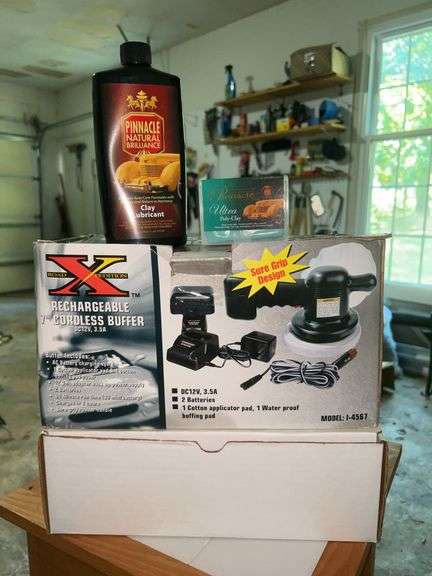 Road Xpedition Rechargeable 7” Cordless Buffer and some supplies (some may be partial bottles, etc) image