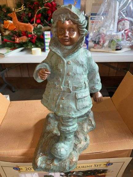 2003 Grandeur Noel Collectors Edition - 20” Boy & Girl Figurine Set in original bo image