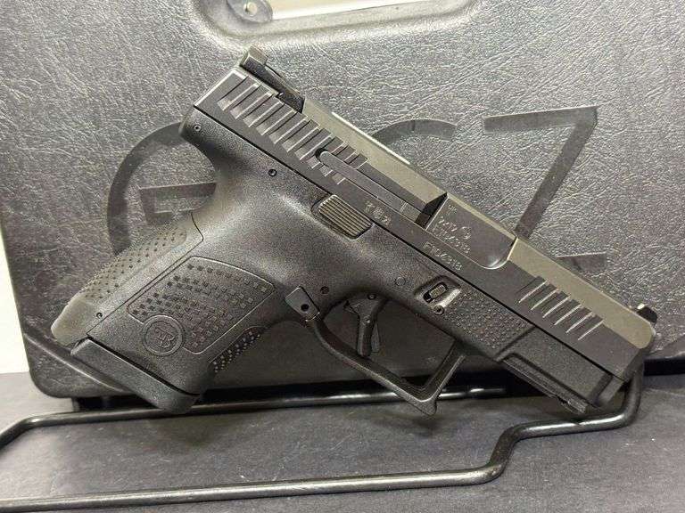 CZ  9mm  P-10 S  SN:F104318 image