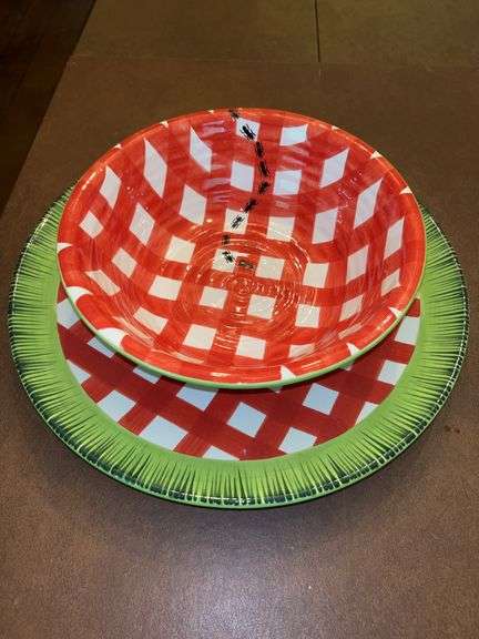 Very cute Lorrie Veasey “Our Name is Mud” picnic pattern with ants serving tray and bowl…..tray measures 15”D x 2” tall and bowl measures 10-3/4”D x 3-1/2” tall image