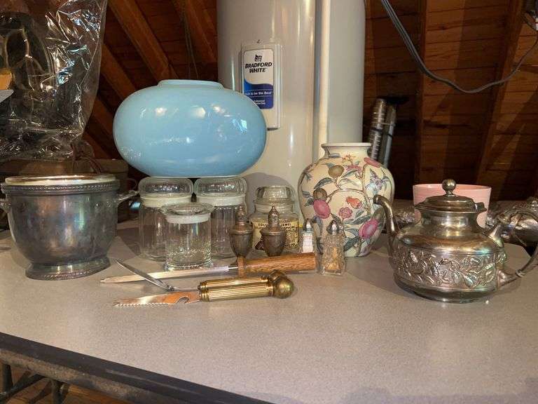 Tote full of home decor, silverplate, weighted sterling s/p shakers (fair condition) image