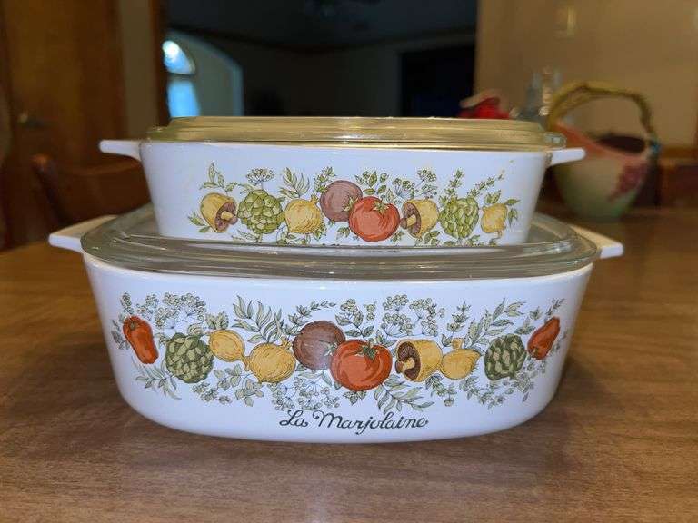 (2) Vintage Corning Ware Spice of Life lidded casserole dishes…..La Marjolaine and L’Echalote (1 qt.)….lid on larger is cracked around inner rim image