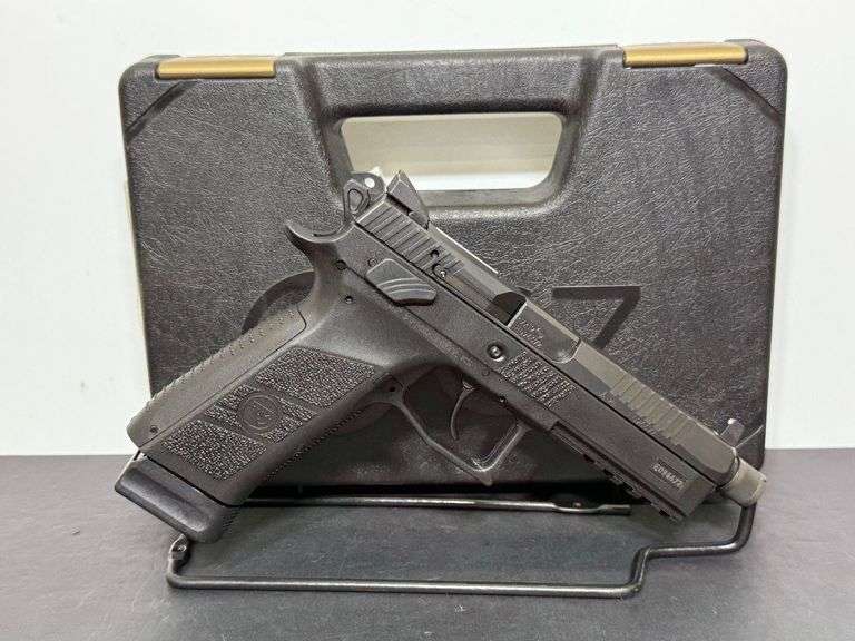 CZ  9mm  P-09  SN:E094672 image