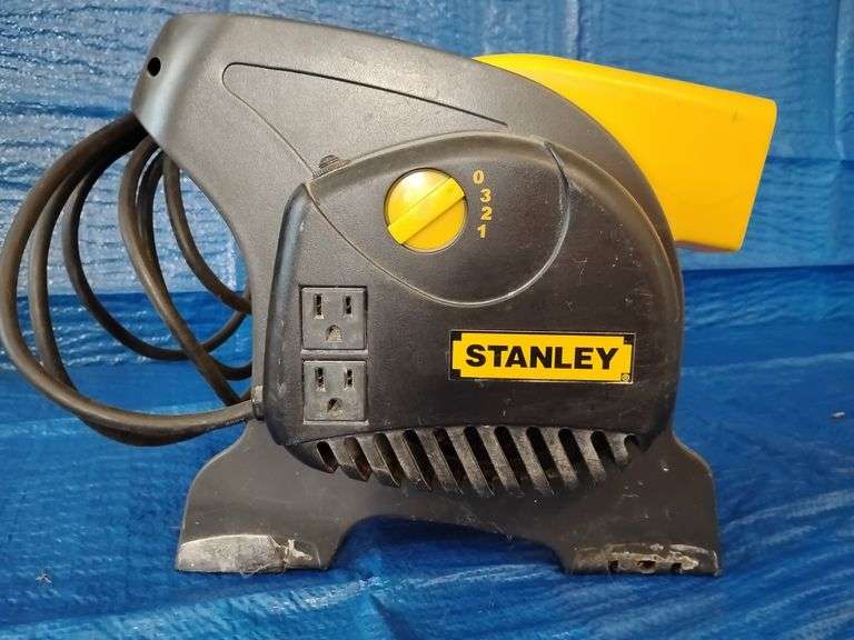 Stanley Work Fan 3 speed with two extra power ports