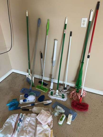 Mops, Cleaning Tools and Towels image