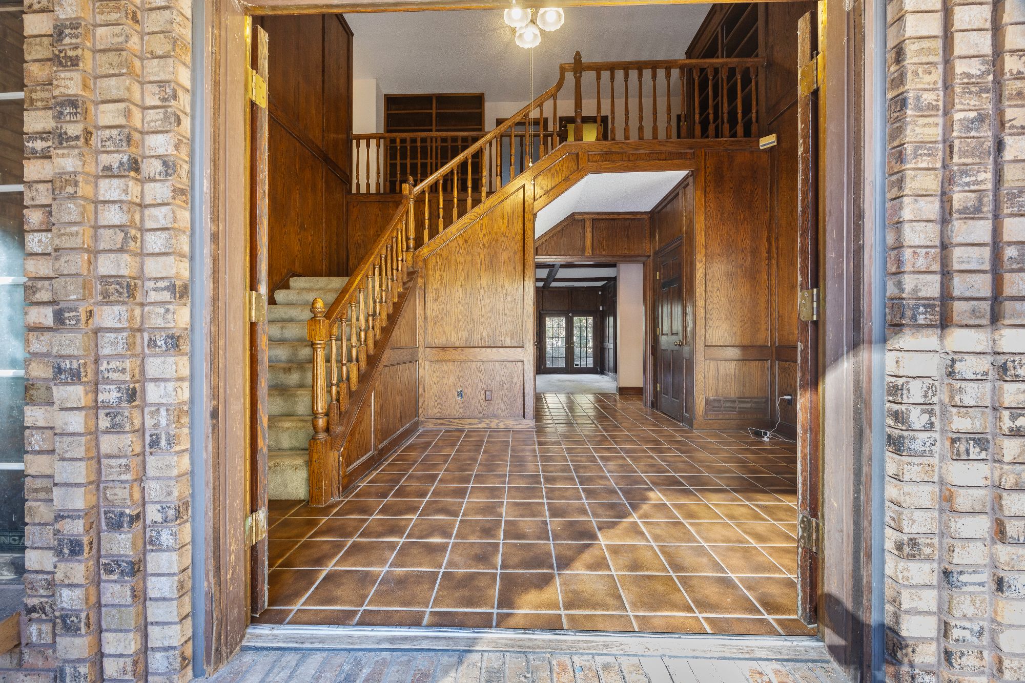 5 Bed 5 Bath Home on 8 Acres featured photo 9