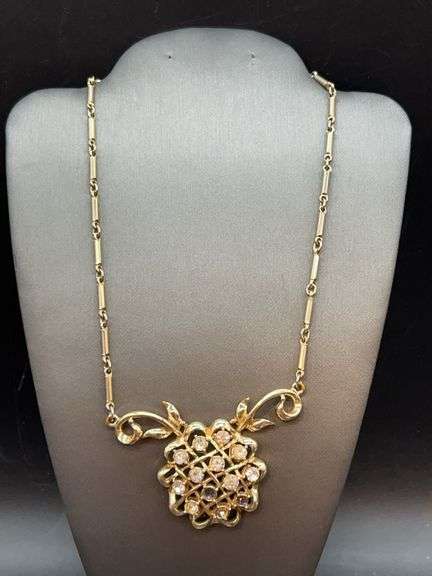 Vintage gold tone clear rhinestone flower statement necklace…..missing 3 stones image