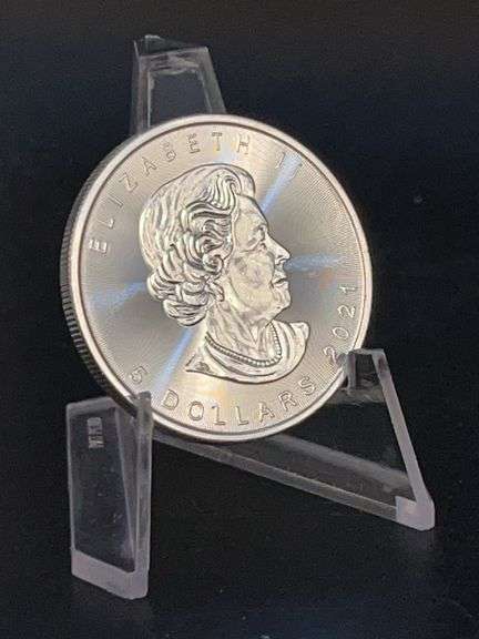 Uncirculated 2021 Canadian 1 oz. Silver $5 Coin image