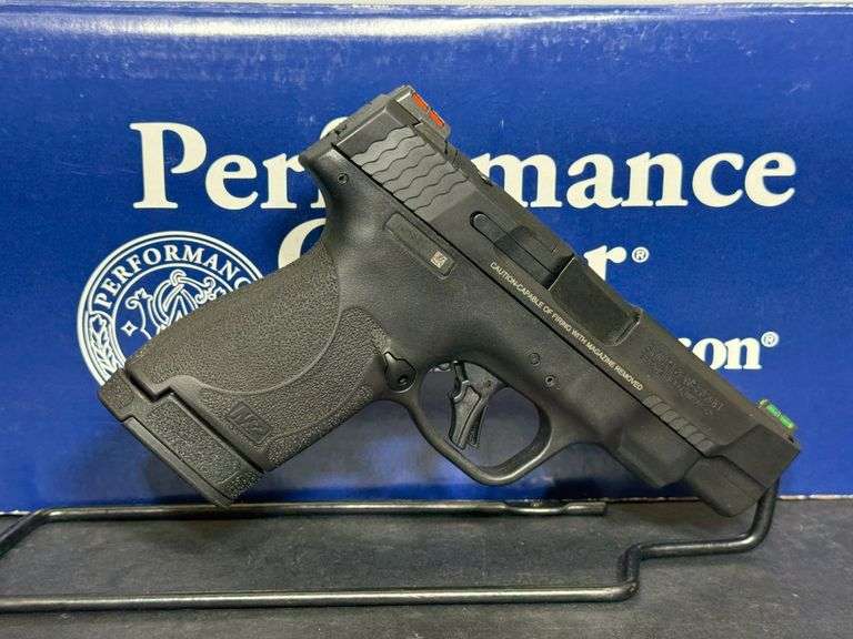 Smith & Wesson  9mm  PC M&P9  SN:JHD6661 image