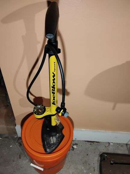 New Topeka Joe Blow Sport II Bicycle Pump image