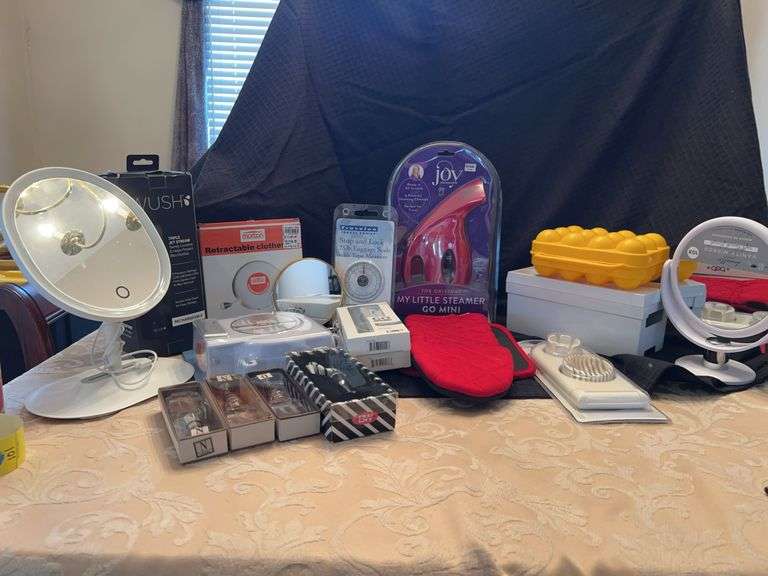 Grouping of gadgets…..kitchen, bathroom and more image