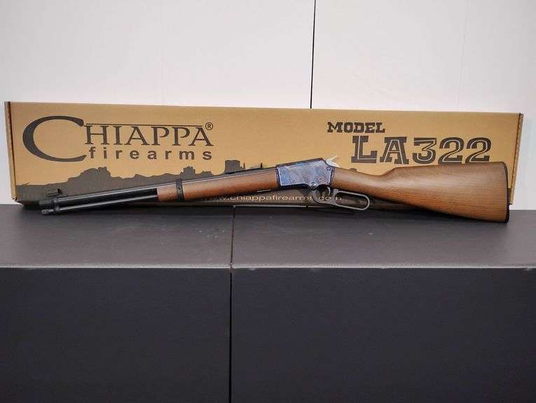 Chiappa  22LR  LA 322  SN: 15A03033 image