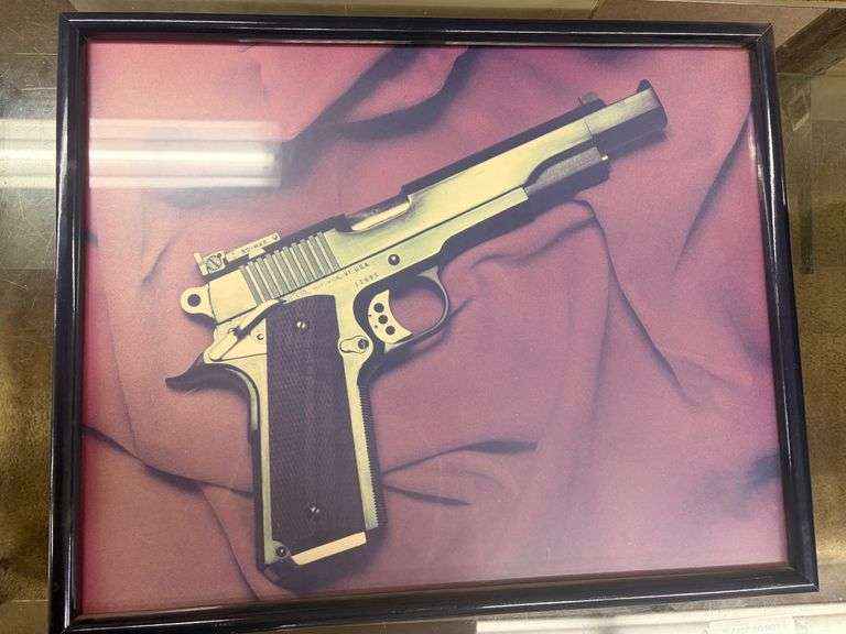 Framed Photograph of Custom Pistol by Memphis’ Own Stock Maker Harry Sargent image