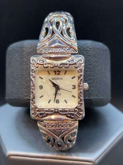 Geneva Elite #2991 quartz movement cuff watch image