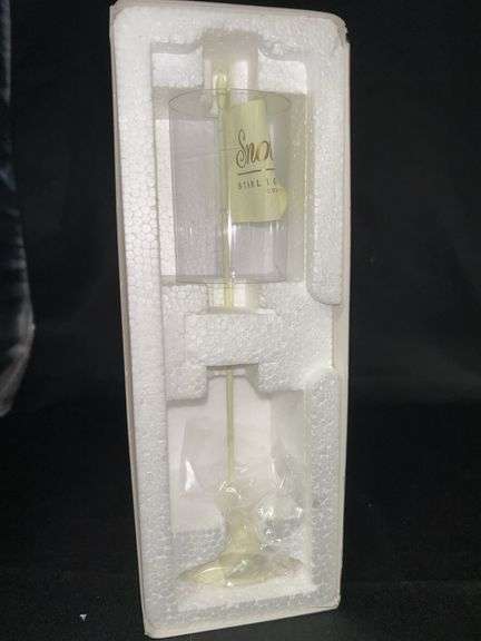 NIB Dept. 56 Snowbabies Starlight Games Collection “Flag” bisque porcelain figurine image