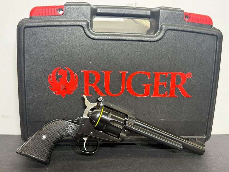 Ruger  357 Magnum  New Model Blackhaw  SN:38-95630  . image