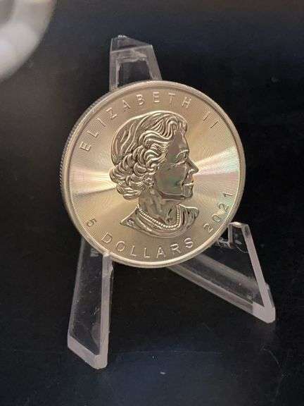 Uncirculated 2021 Canadian 1 oz. Silver $5 Coin image