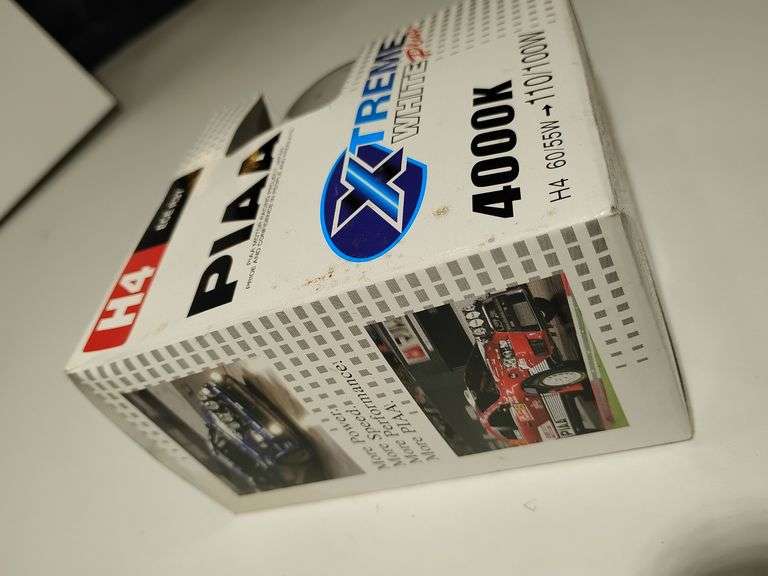 Racing Lights PIAA Motor Racing Project Japan H4 ECE 37 Xtreme White Plus 4000K 60/55W 110/100W image