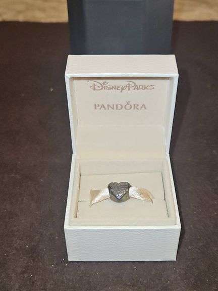 NIB Pandora Disney Charm ‘A Dream Is A Wish Your Heart Makes’ in Original Box... image