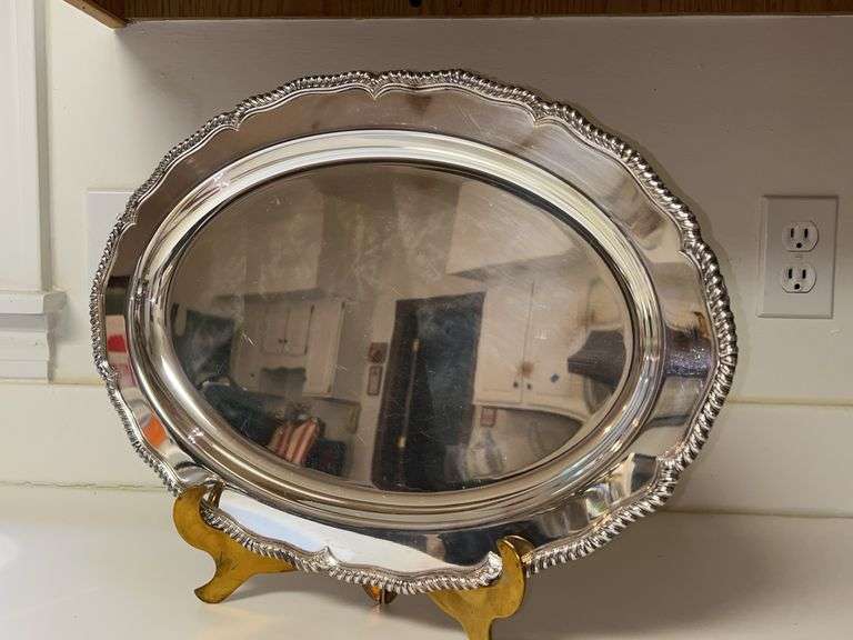 Vintage Oval Silverplate Platter (4409 Webster Wilcox)…..19 x 13 image