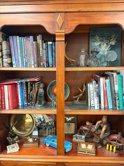 Men’s Decor and Accessories! Bookends, Sculptures, Brass Plate, Tucker Torpedo and More!(DECOR ONLY) image