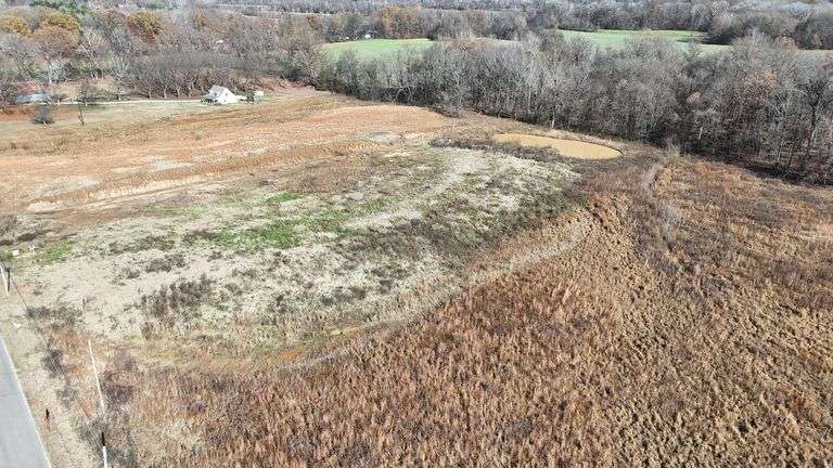 5 Acre lot in Munford, Tennessee image
