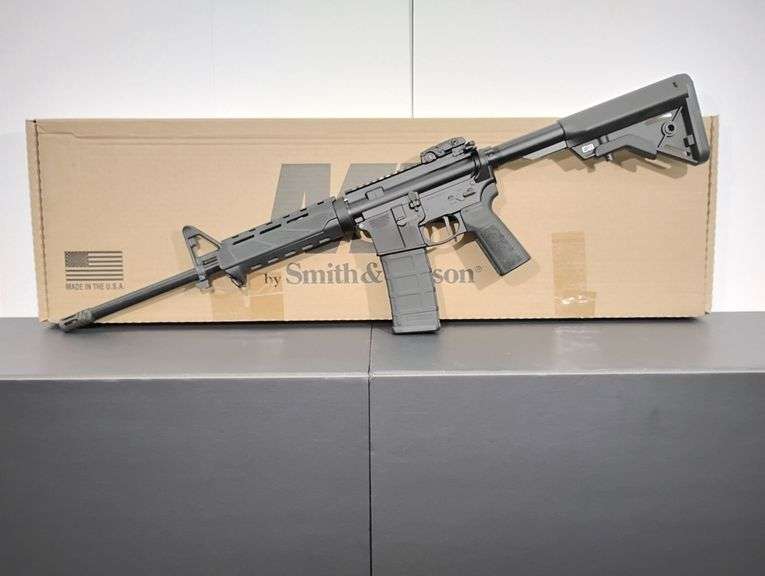 Smith&Wesson  5.56  M&P 15 V  SN: TV03833 image