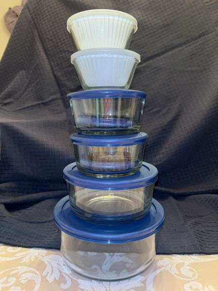 NIB 16-piece Anchor Hocking Glass Storage Bowl Set image