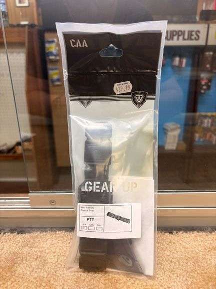 Command Arms MH1 Remote-Control Strap PTT, Black image