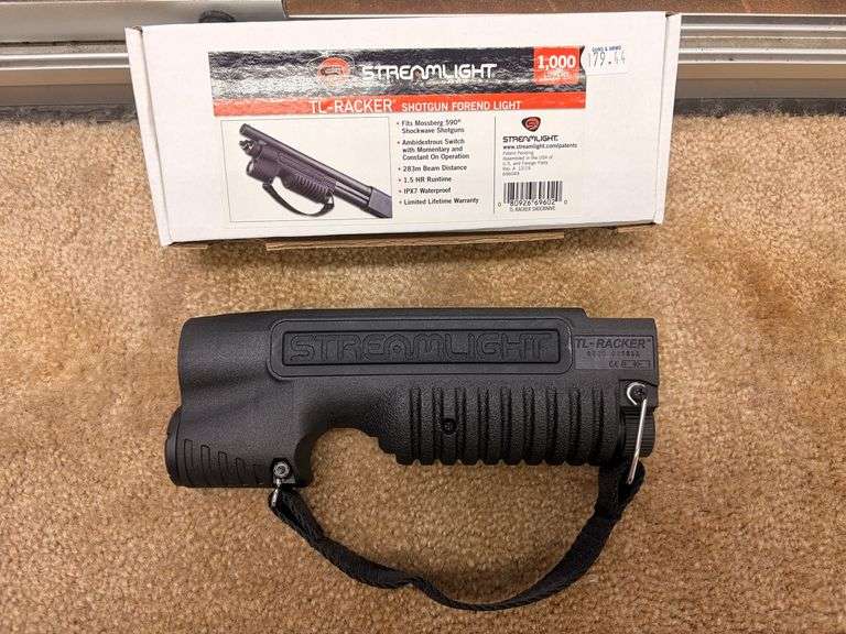 Streamlight Shotgun Forend Light (Fits Mossberg 590 Shockwave)) TL-Racker image